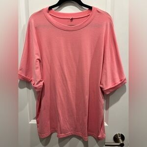 Coral Pink Woman’s short sleeve short. Loose Fitting Size Large